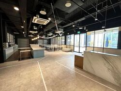 Dapenso Building (D1), Office #637672711